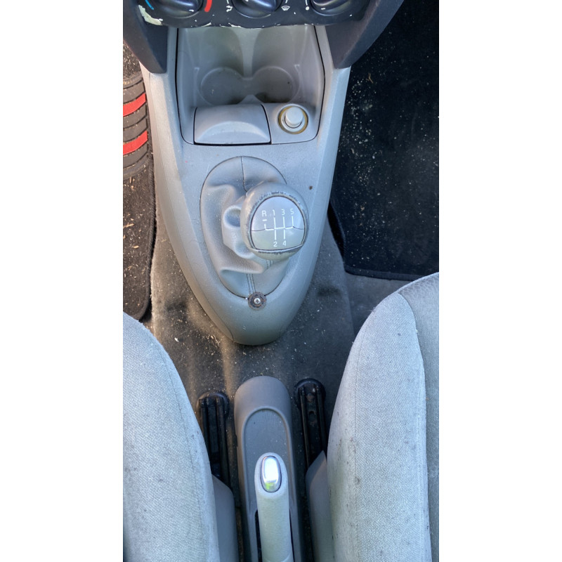 Bouton de warning RENAULT CLIO 2 Photo n°20