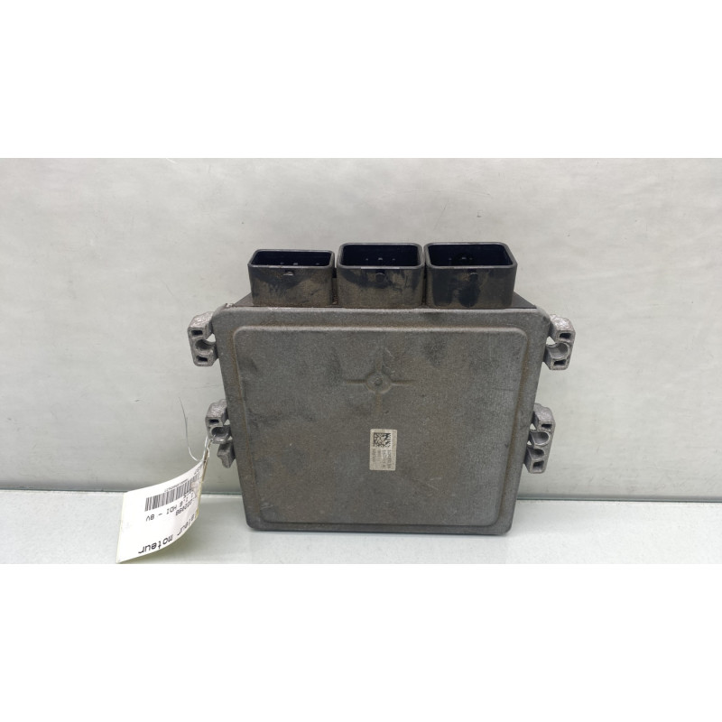 Calculateur moteur PEUGEOT 508 1 Photo n°4