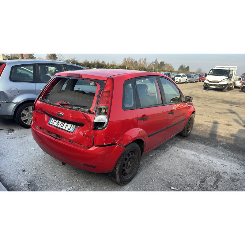 Vitre arriere gauche FORD FIESTA 5 Photo n°7