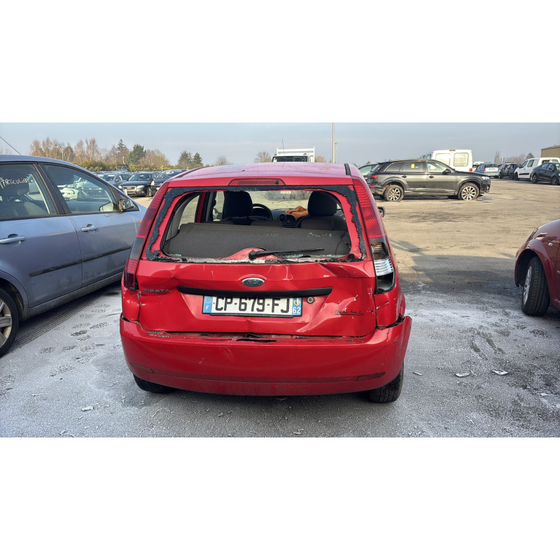 Vitre arriere gauche FORD FIESTA 5 Photo n°9
