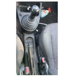 Vitre arriere gauche FORD FIESTA 5