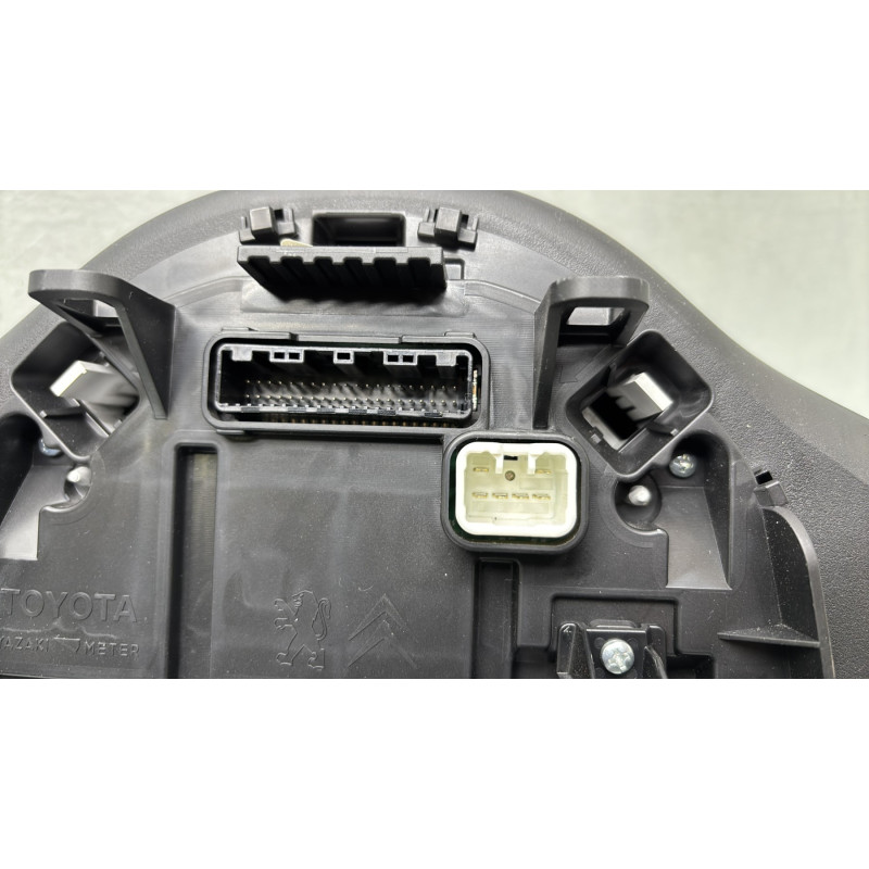 Compteur PEUGEOT 108 Photo n°4