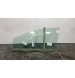 Vitre avant gauche FORD FOCUS 3 Photo n°1