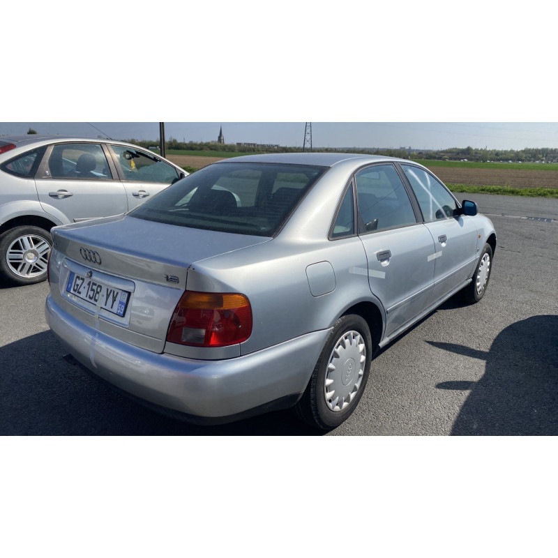 Feu arriere principal droit (feux) AUDI A4 1 Photo n°6