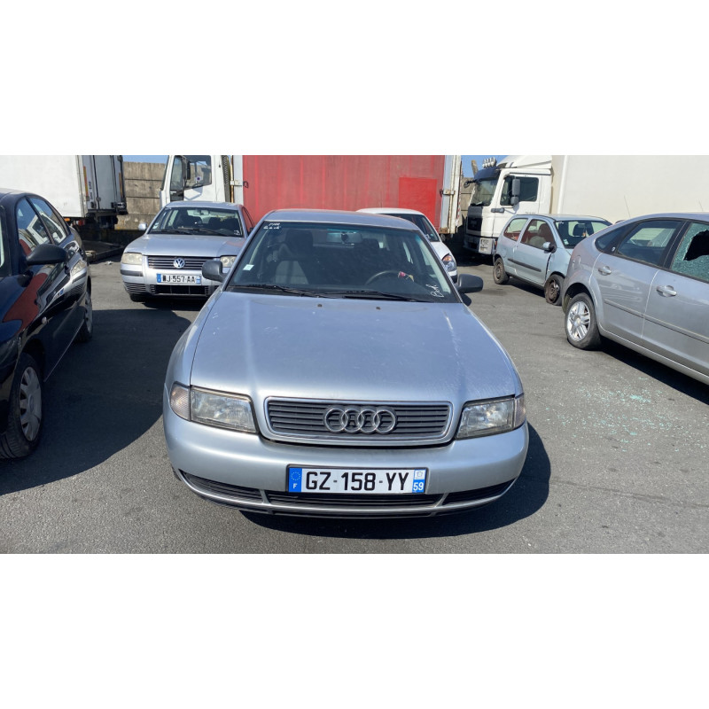 Feu arriere principal droit (feux) AUDI A4 1 Photo n°11