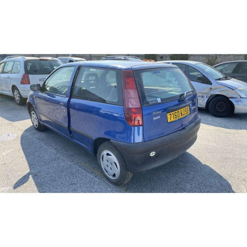 Pare choc avant FIAT PUNTO 1 Photo n°11