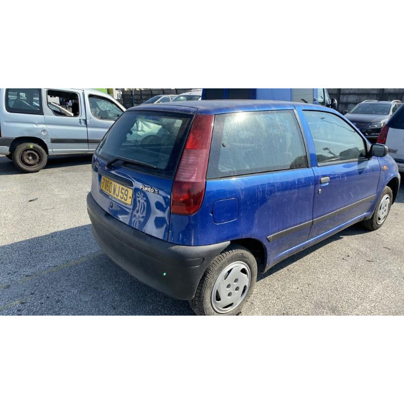 Pare choc avant FIAT PUNTO 1 Photo n°20