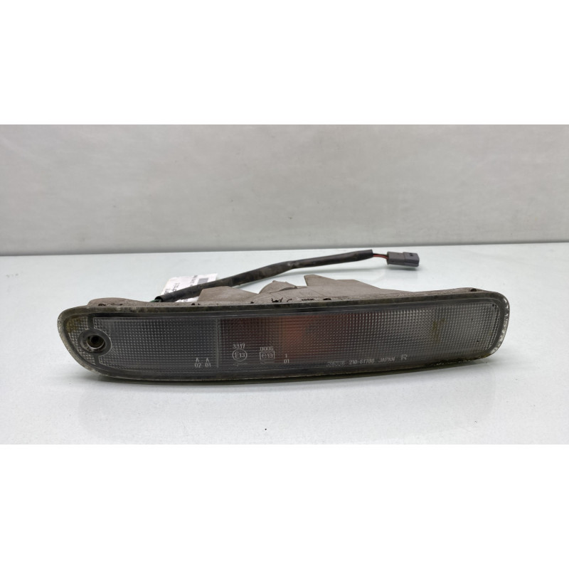 Optique avant secondaire droit (feux)(clignotant) MAZDA 323 5 Photo n°1