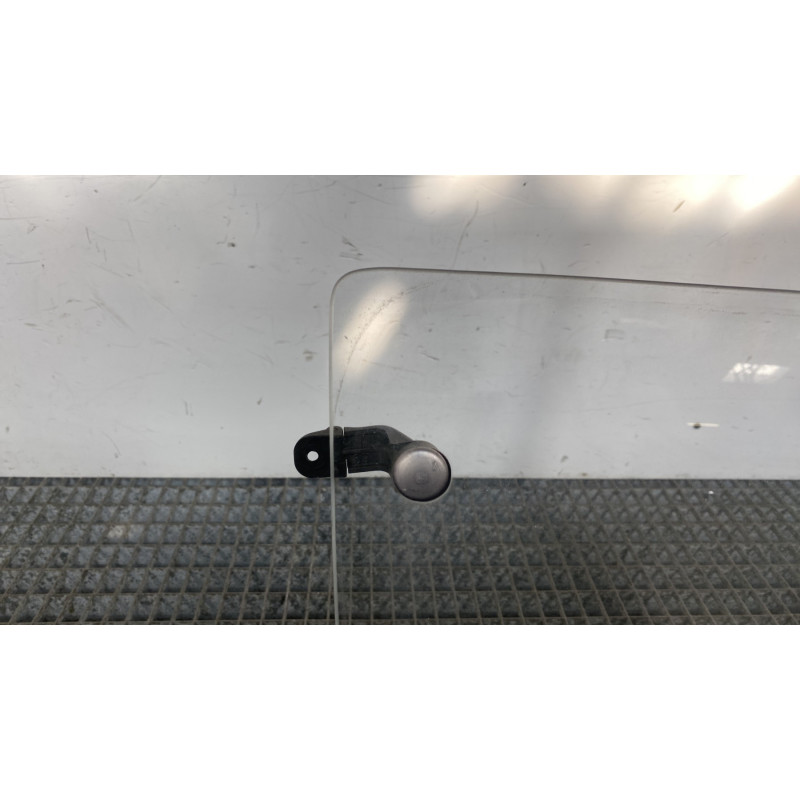 Custode arriere gauche CITROEN AX Photo n°4