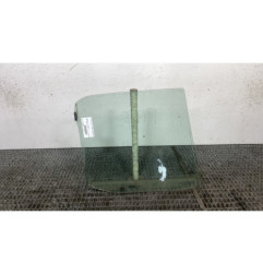 Vitre arriere gauche PEUGEOT 306