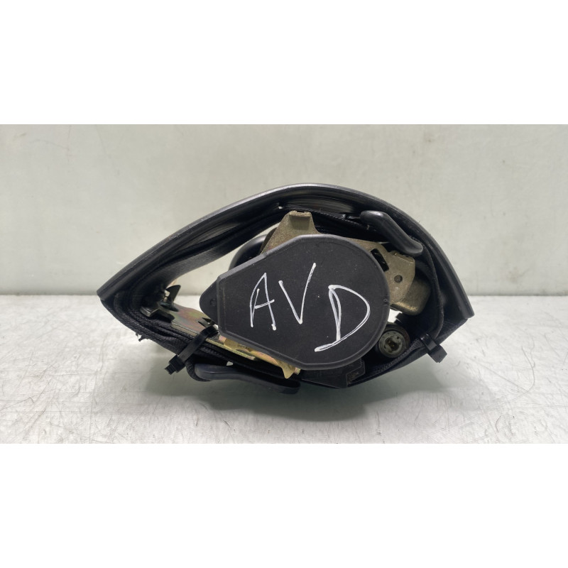 Pretensionneur de ceinture avant droit PEUGEOT 206 Photo n°1