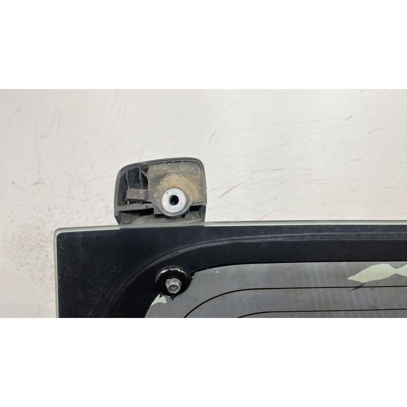 Lunette arriere CITROEN C1 1 Photo n°8
