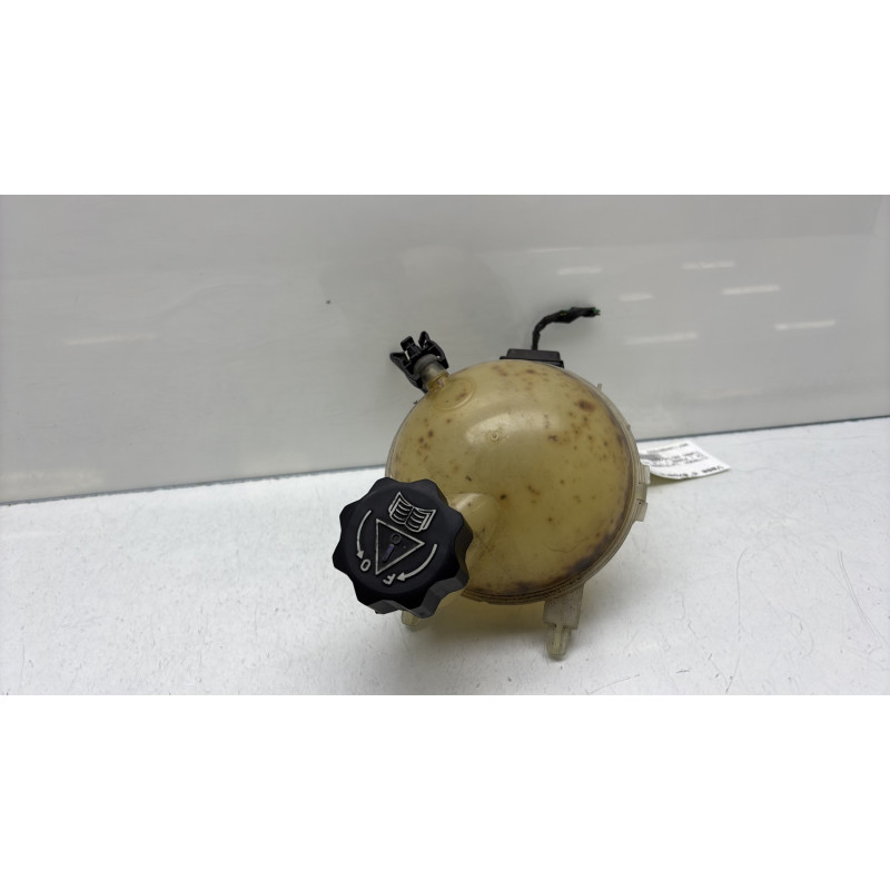 Vase d'expansion CITROEN C4 1 Photo n°3