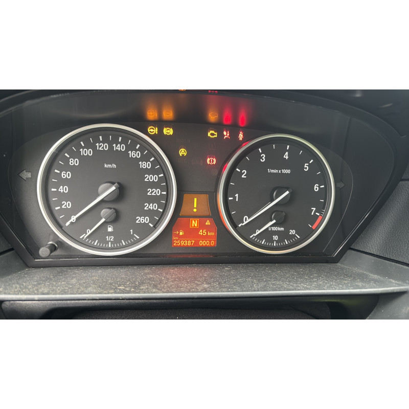 Bouton de coffre BMW SERIE 5 E61 Photo n°20