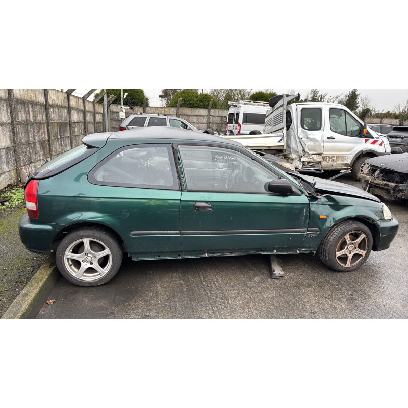 Feu arriere stop central HONDA CIVIC 6 Photo n°10
