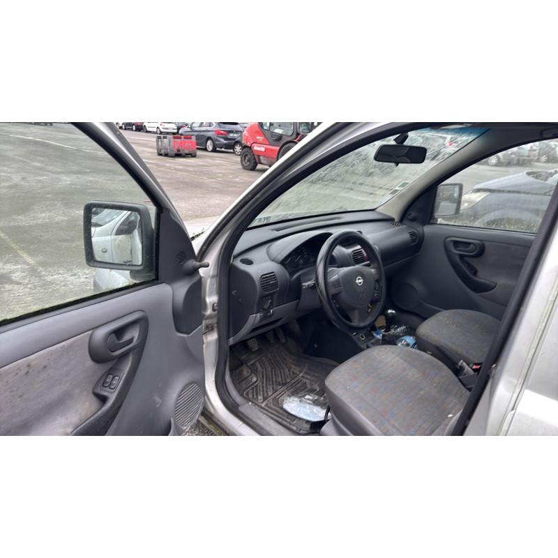 Pare choc arriere OPEL COMBO C Photo n°13