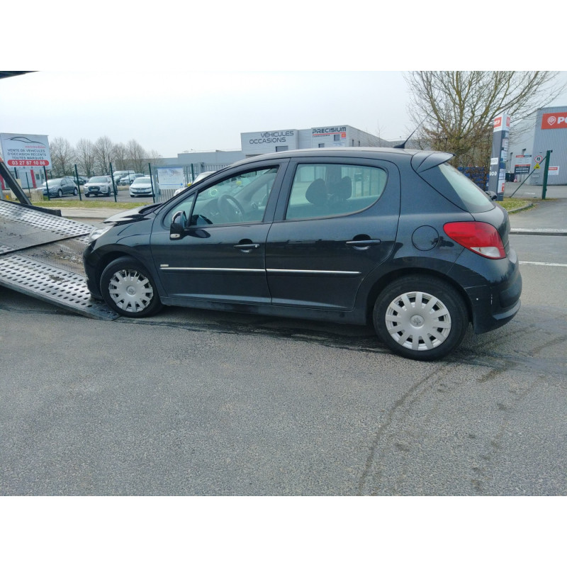 Attache ceinture avant droit PEUGEOT 207 Photo n°7