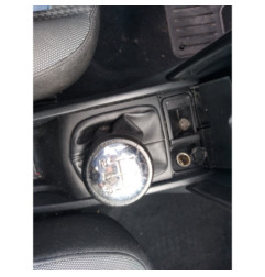 Attache ceinture avant droit PEUGEOT 207