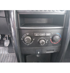 Attache ceinture avant droit PEUGEOT 207