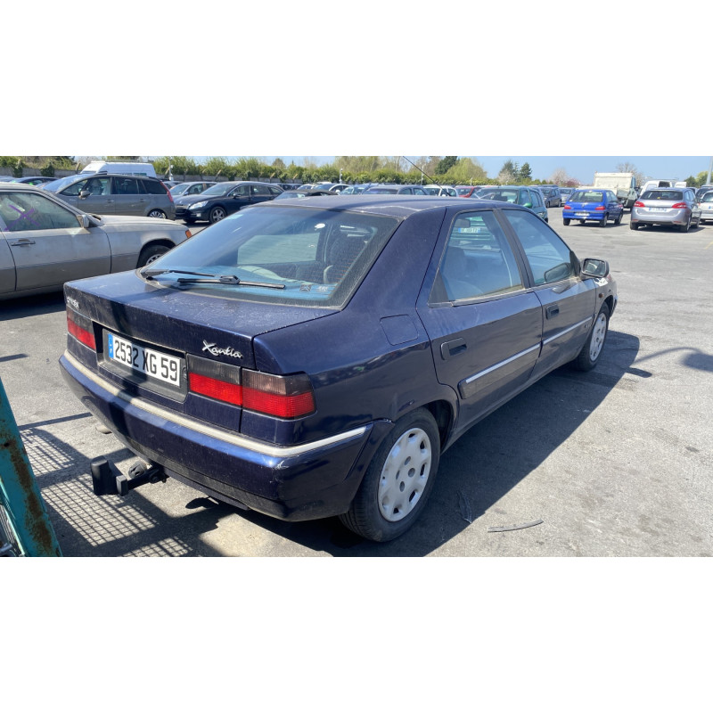 Optique avant secondaire gauche (feux)(clignotant) CITROEN XANTIA Photo n°6