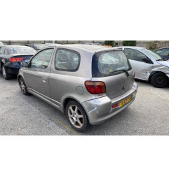 Plage arriere TOYOTA YARIS 1