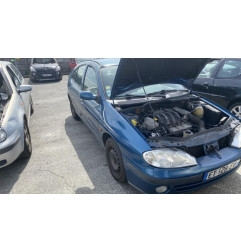 Capot RENAULT MEGANE 1