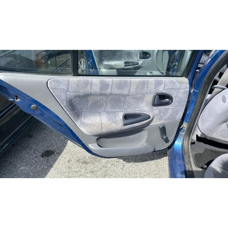 Calculateur moteur RENAULT MEGANE 1 Photo n°17