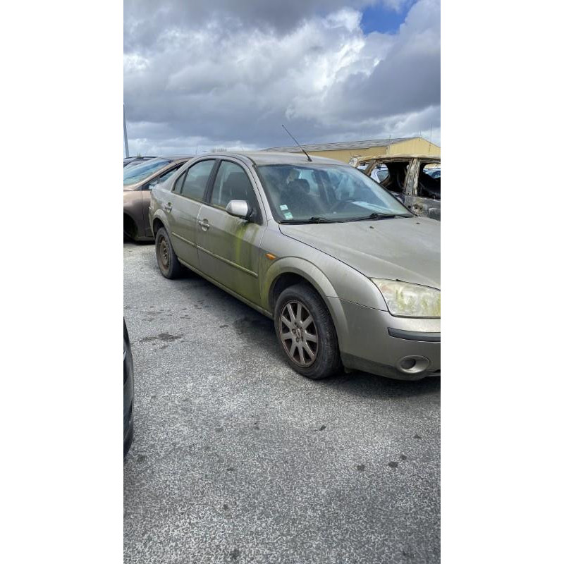 Vitre arriere gauche FORD MONDEO 2 Photo n°13