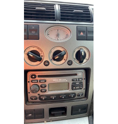 Vitre arriere gauche FORD MONDEO 2