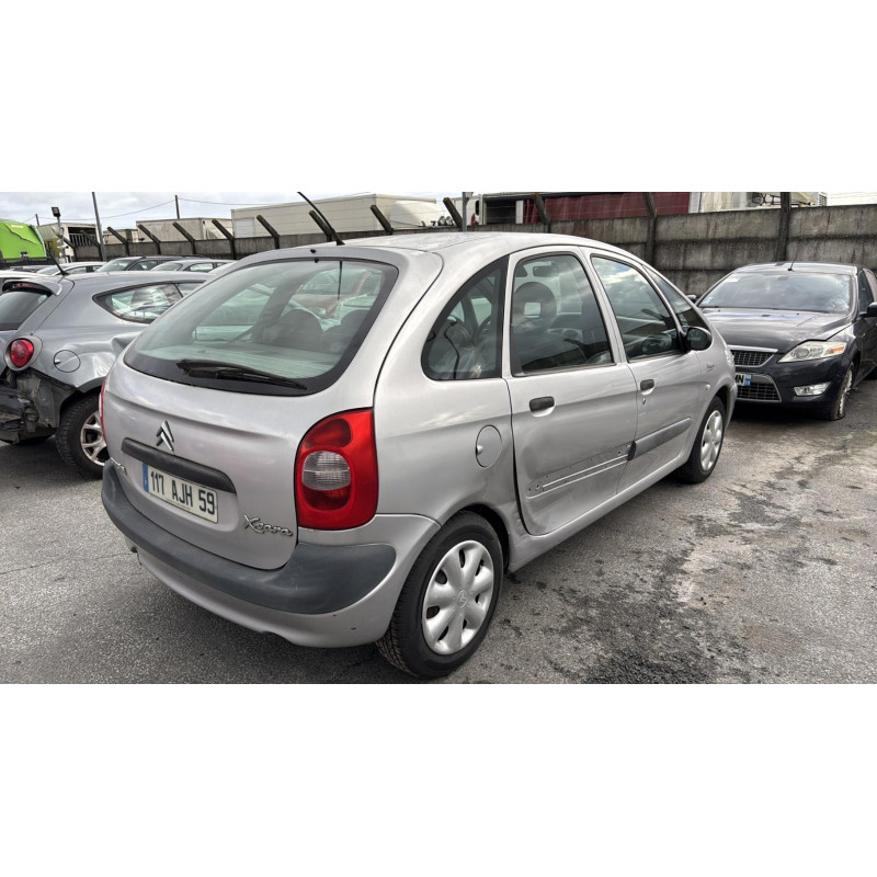 Aile avant gauche CITROEN XSARA PICASSO Photo n°17