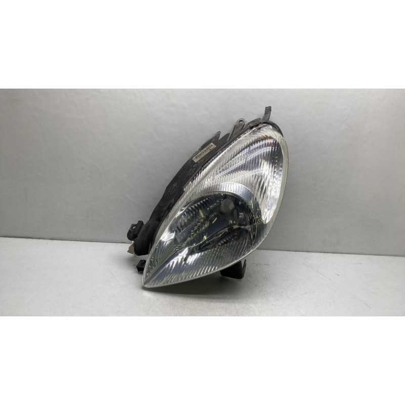 Optique avant principal gauche (feux)(phare) CITROEN XSARA PICASSO Photo n°1