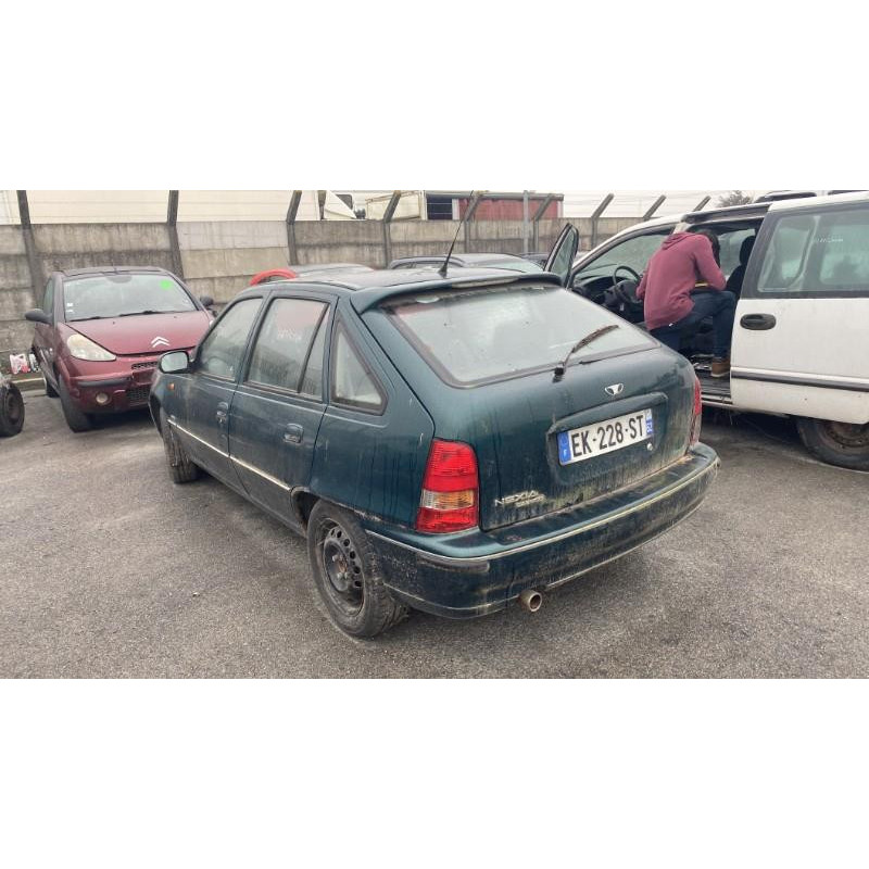 Aile avant gauche DAEWOO NEXIA Photo n°8