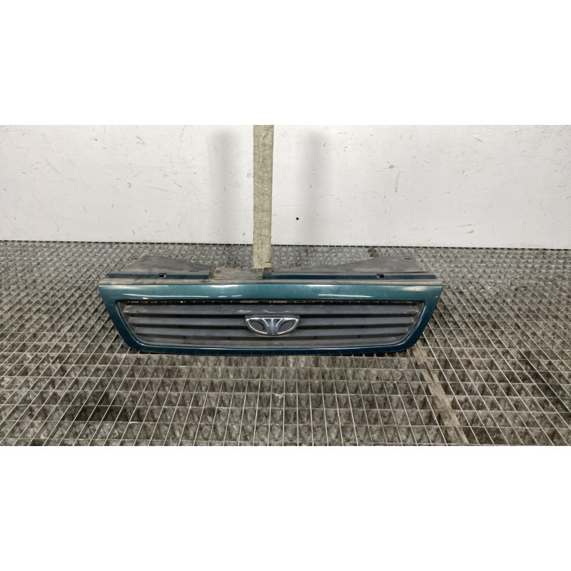 Calandre DAEWOO NEXIA Photo n°1