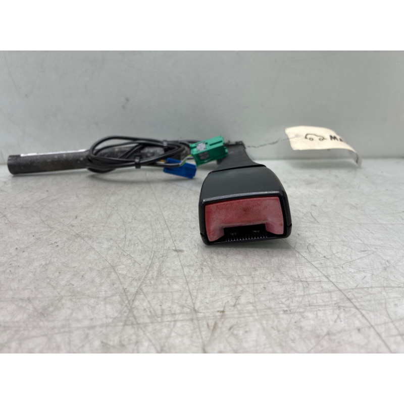 Pretensionneur de ceinture avant gauche OPEL CORSA D Photo n°4