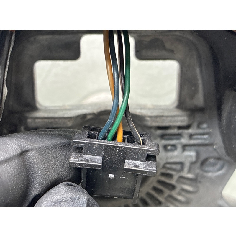 Volant OPEL CORSA D Photo n°4