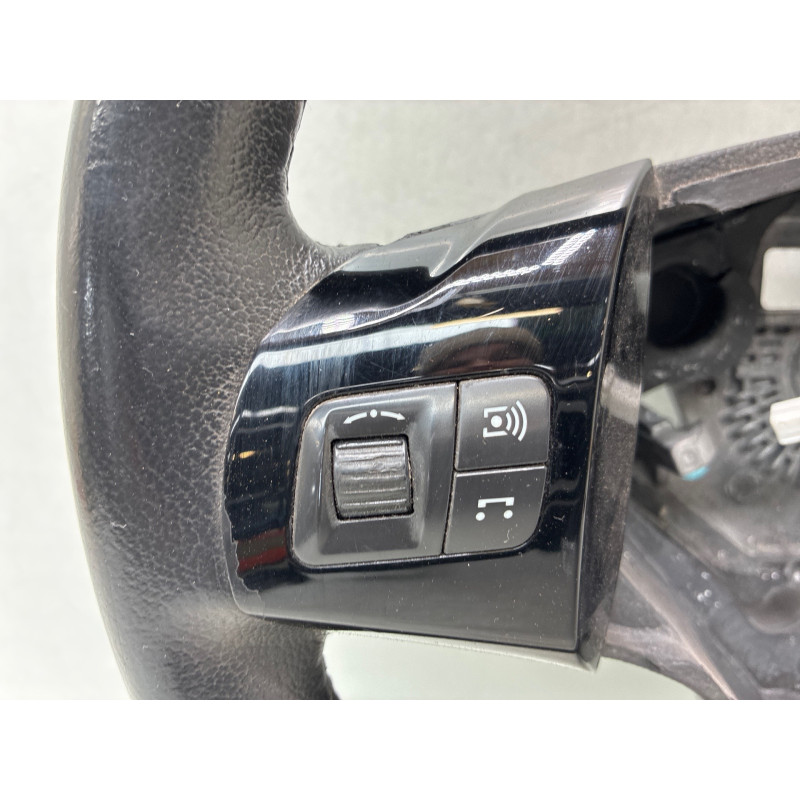 Volant OPEL CORSA D Photo n°7
