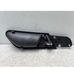Poignee interieur avant gauche MERCEDES CLASSE B 245