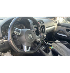 Poignee porte avant gauche VOLKSWAGEN SCIROCCO 3