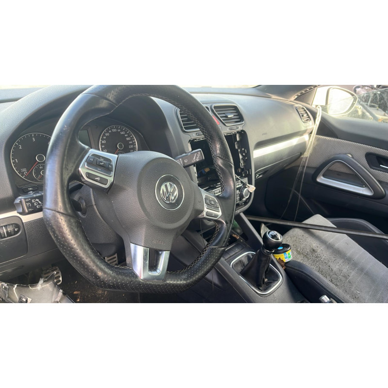 Poignee porte avant gauche VOLKSWAGEN SCIROCCO 3 Photo n°10