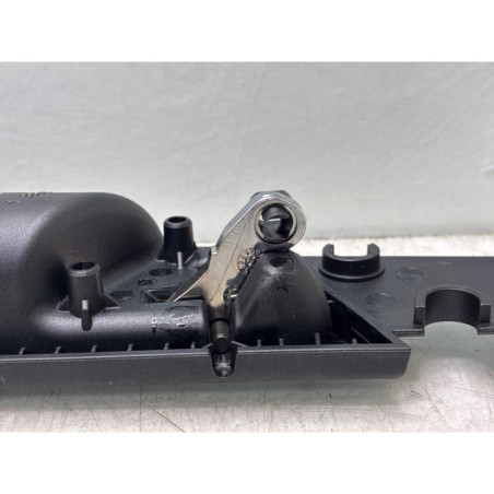 Poignee interieur avant gauche MERCEDES CLASSE A 169