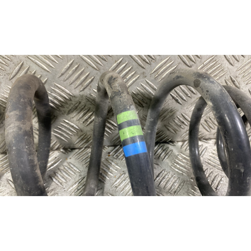 Ressort de suspension arriere droit PEUGEOT EXPERT 3 Photo n°2