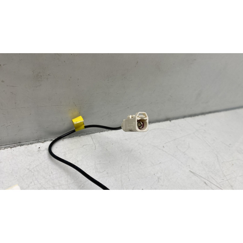 Antenne OPEL VIVARO 3 Photo n°3