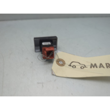 Bouton de warning OPEL VIVARO 3