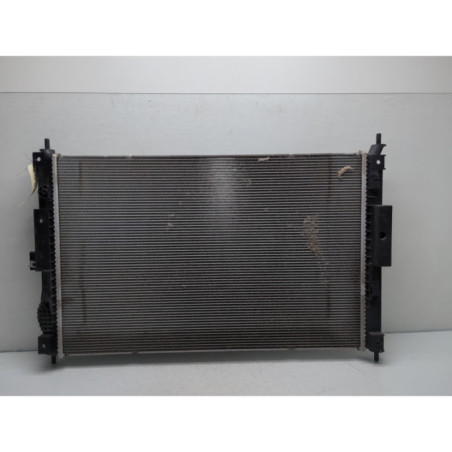 Radiateur eau OPEL VIVARO 3