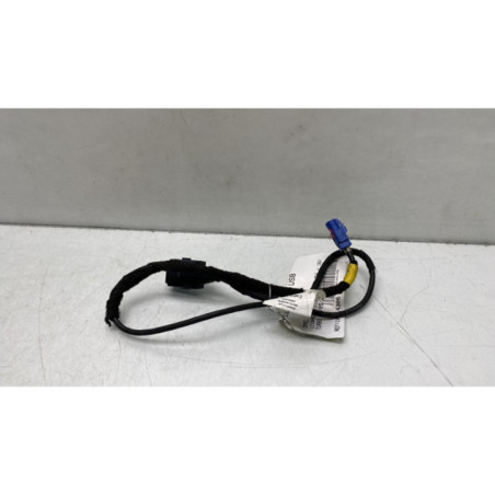 Prise port USB OPEL VIVARO 3