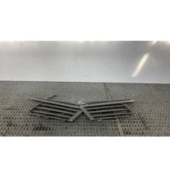 Calandre RENAULT ESPACE 4 Photo n°1