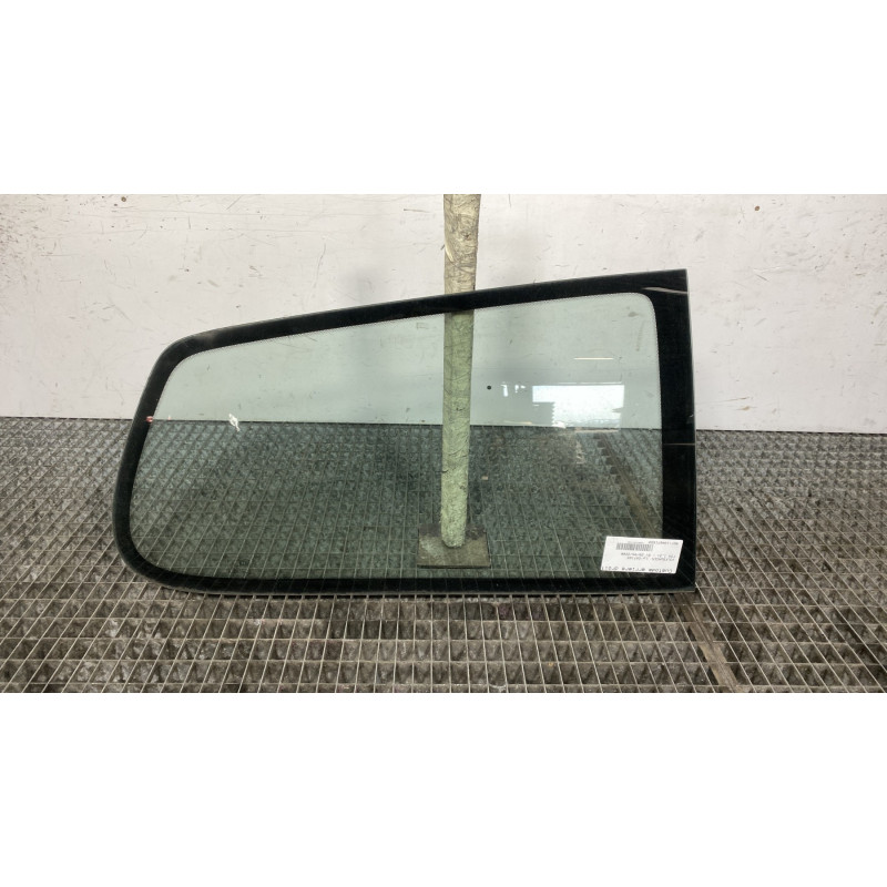 Custode arriere droit VOLKSWAGEN FOX Photo n°1