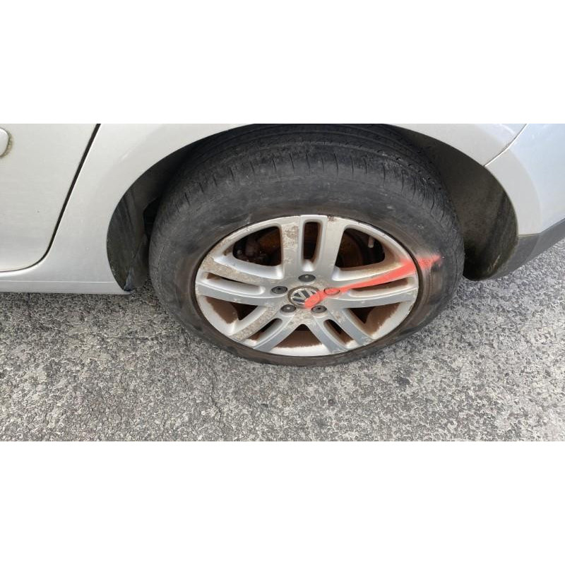 Feu arriere secondaire gauche (feux) VOLKSWAGEN GOLF 5 Photo n°14