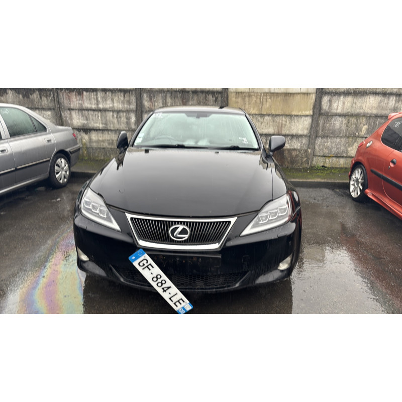 Feu arriere secondaire droit (feux) LEXUS IS 2 Photo n°12