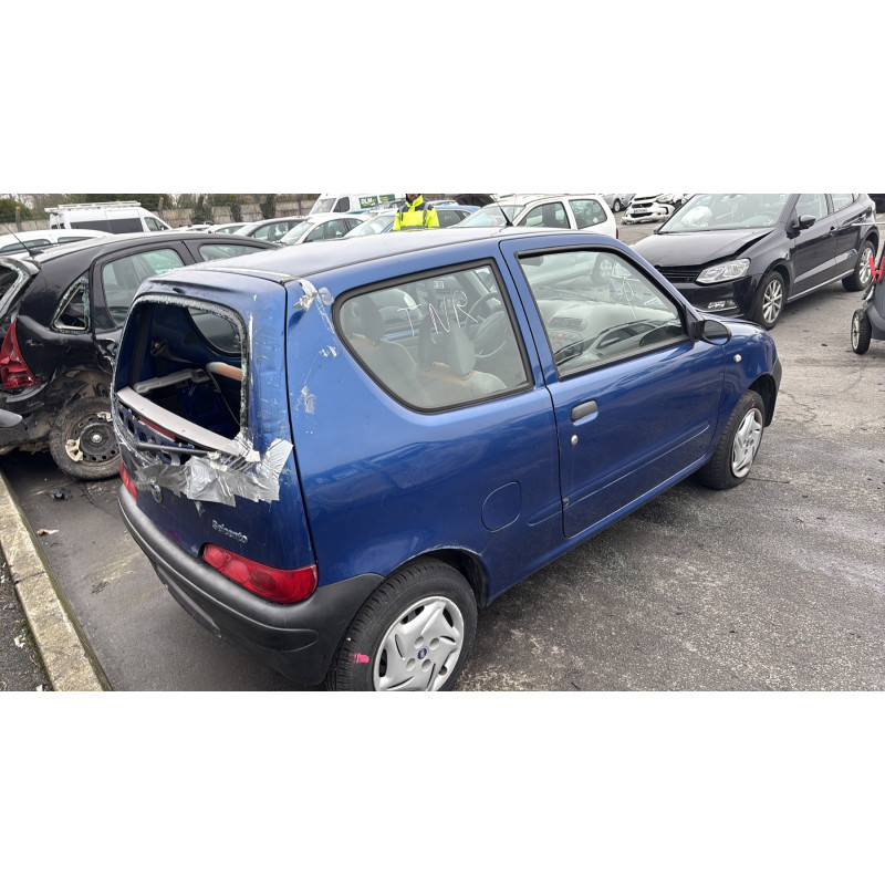 Pare choc arriere FIAT SEICENTO Photo n°7
